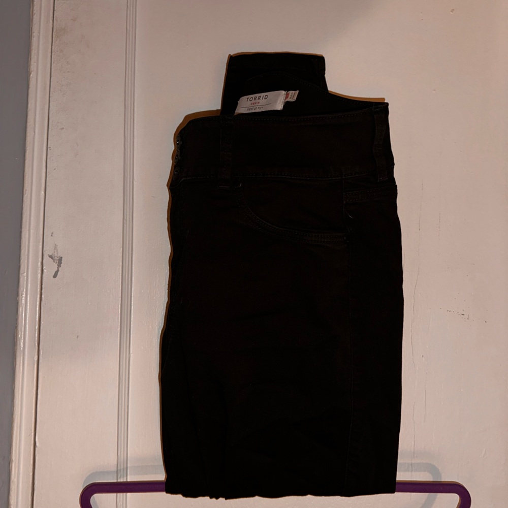 Regular length black jeggings Torrid 16R